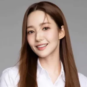 Park Min-young
